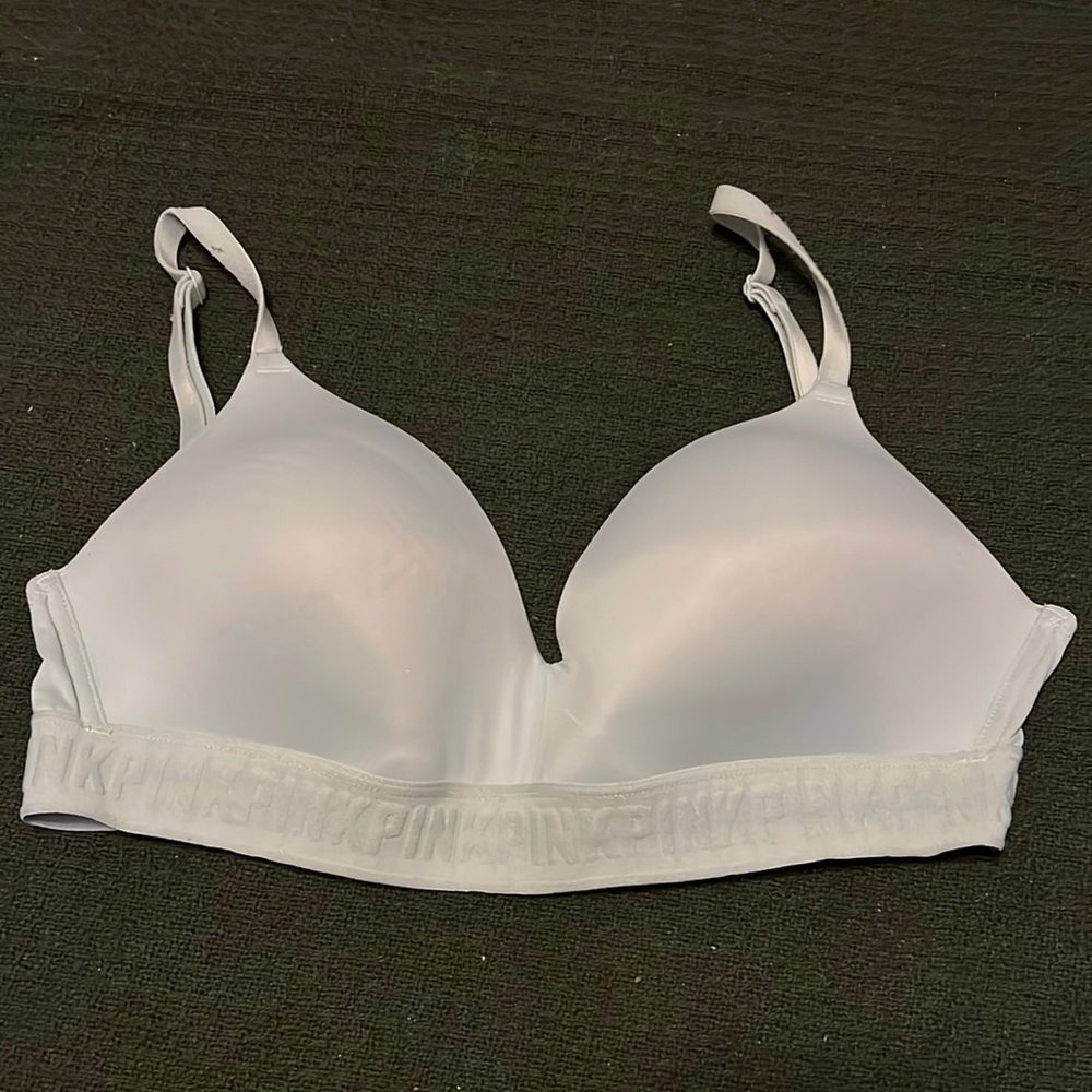 PINK Wear Everywear Lightly Lined Wireless Bra in Mint Green